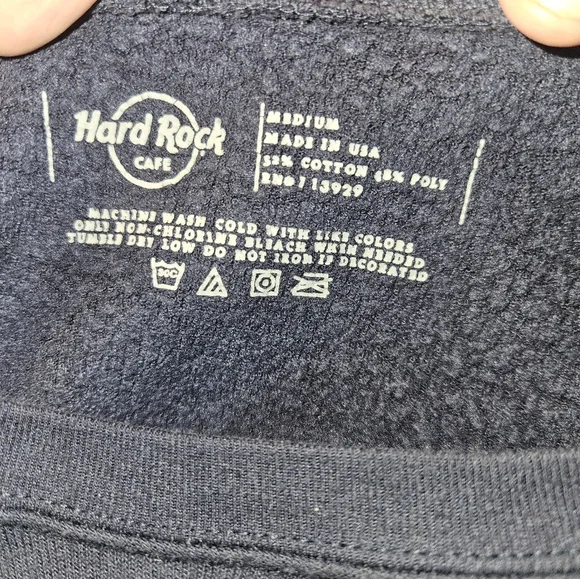 Hard Rock Las Vegas Womans Cropped Long Sleeve Sweatshirt Size M - Picture 9 of 10